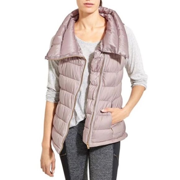 Athleta Jacket & Coat Puffer Down Vest Woman’s Size XS - Picture 1 of 7